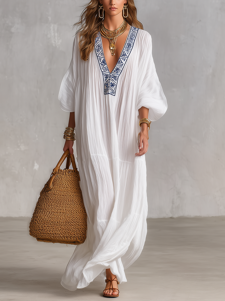 Amparo™ | Vestido caftán maxi blanco bordado bohemio con escote en V