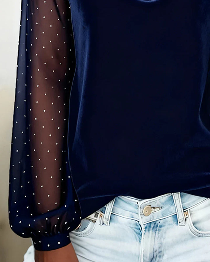 Amelia™ | Blusa con cuello drapeado y paneles semitransparentes