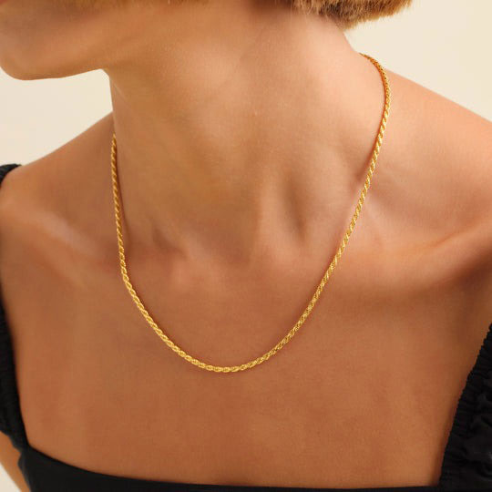 Mikalynne | Cadena de Oro de 18K con Diseño de Cuerda