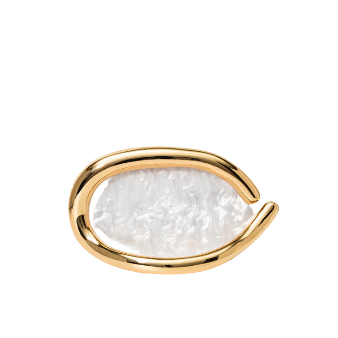 Aurelia: Elegance Redefined