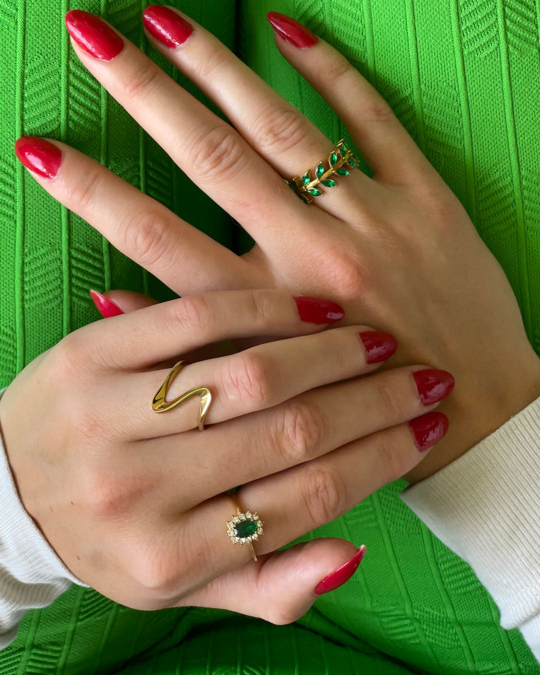 Anillo Amaryelle | Oro de 18K con Zirconia Verde