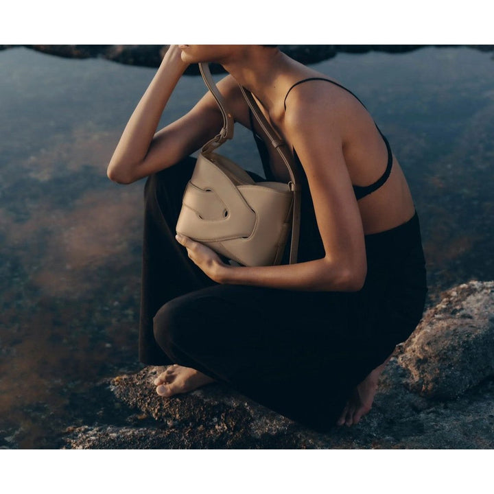 Vera Handbag