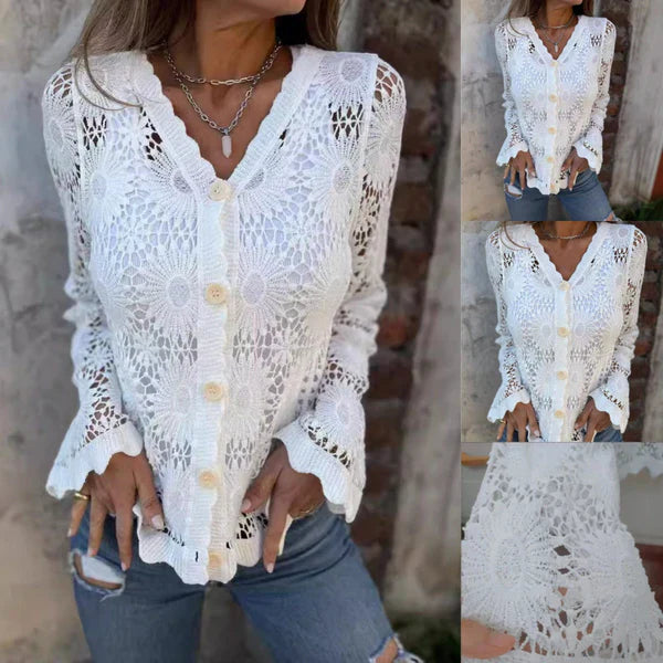 Mercedes™ | Blusa de encaje con cuello en V y manga larga